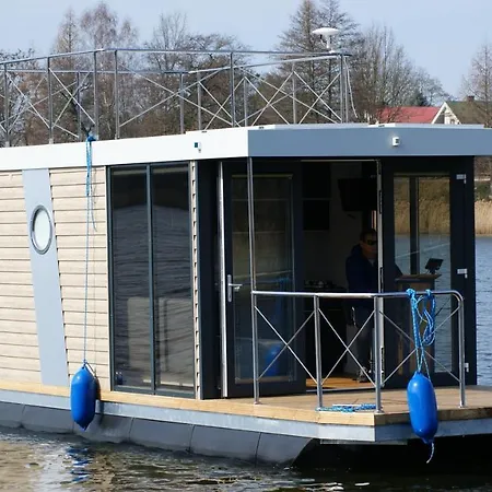 Hausboot-nrw Úszó hotel *